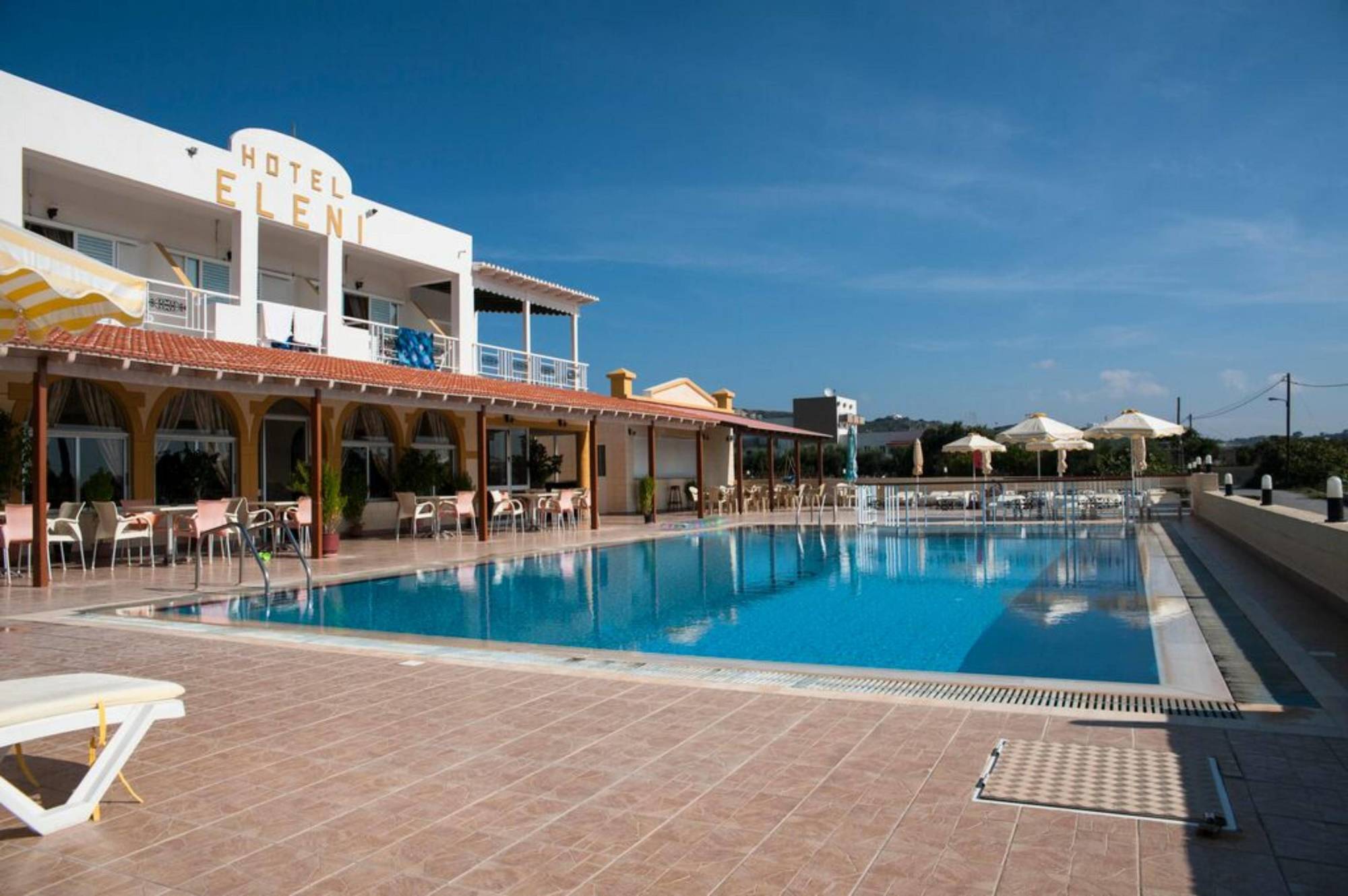 Eleni Hotel Kéfalos Exterior photo